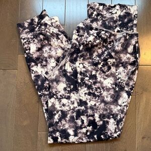 Athleta Salutation Printed Jogger NWOT size S